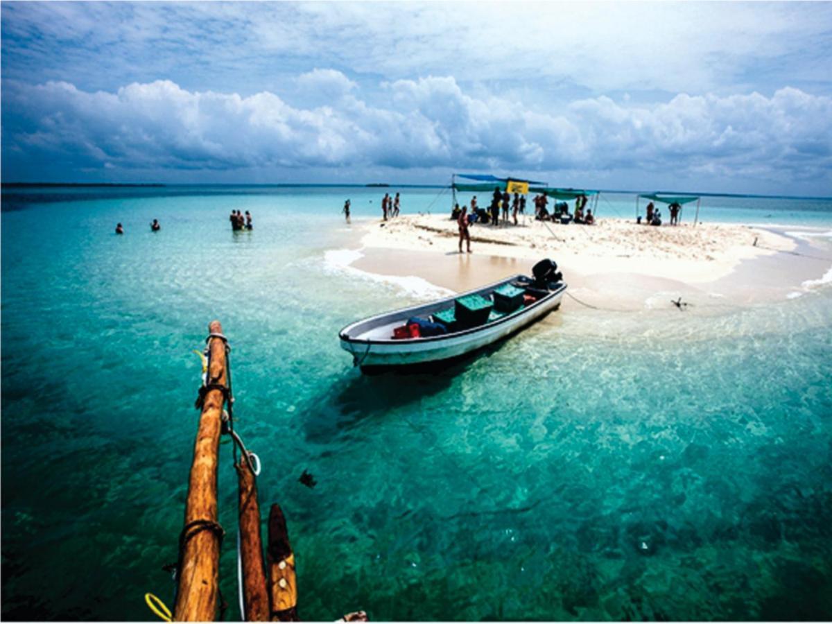 丸丸大酒店 Zanzibar 外观 照片